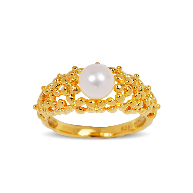 Blossom Copenhagen Forrest ring i forgyldt med blomster og ferskvandsperle