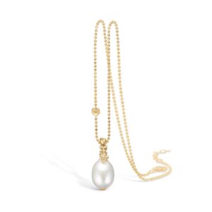 Blossom Copenhagen halskæde i forgyldt med perlevedhæng - 80 cm