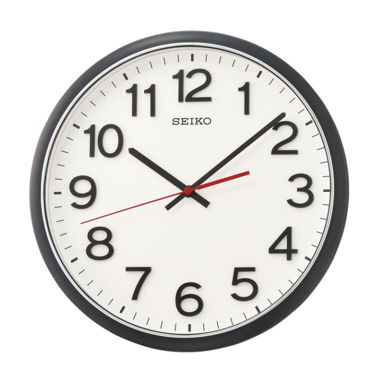 Seiko Vægur i sort med Quiet Sweep Ø31 cm